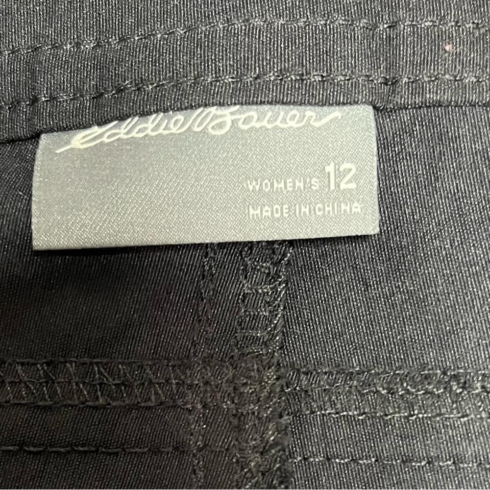 Eddie Bauer Summer Trail Black Shorts Size 12 Outdoor Hiking - Picture 2 of 9